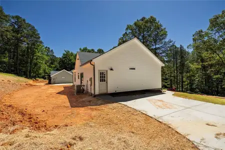 New construction Single-Family house 774 Donahoo Rd, Silver Creek, GA 30173 - image