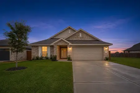 New construction Single-Family house 13905 Seneca Lake Dr, La Marque, TX 77568 plan 1635-C - image