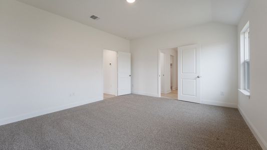 New construction Single-Family house 2108 Ridge Runner Dr, Georgetown, TX 78628 null- photo 33 33