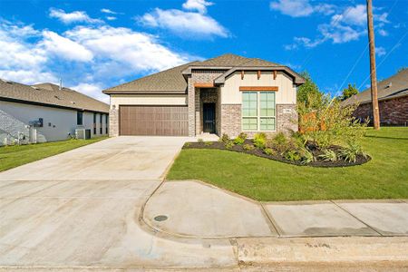 New construction Single-Family house 338 Carlisle Dr, Weatherford, TX 76085 null- photo 0 0