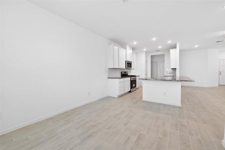 New construction Single-Family house 19550 Perissa Terrace Dr, Hockley, TX 77447 - image 17