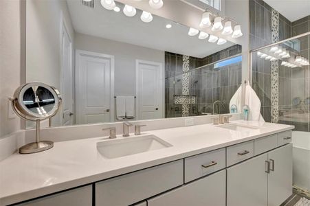 New construction Single-Family house 10391 Torchwood Sea Wy, San Antonio, FL 33576 - image 4