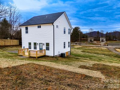 New construction Single-Family house 139 Old Nc 20 Hwy, Alexander, NC 28701 - image