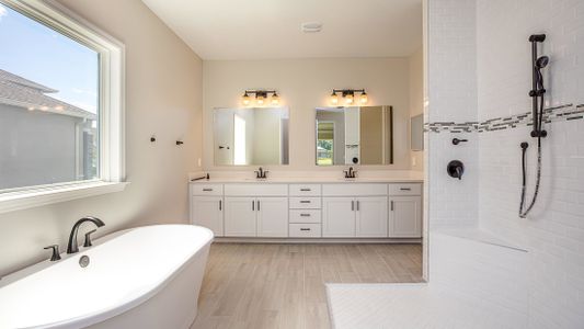 New construction Single-Family house 2214 Elegant Mnr Cir, Edgewater, FL 32141 plan Verona - image 9