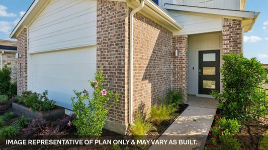 New construction Single-Family house 8408 Rhinestone Rd, Mustang Ridge, TX 78610 plan The Rushmore - image