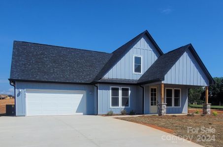 New construction Single-Family house 32553 Buchanan Lane, Albemarle, NC 28001 Montgomery- photo 0