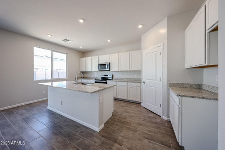 New construction Single-Family house 18098 W Creedance Blvd, Surprise, AZ 85387 plan Trinity - image 8