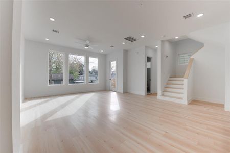 New construction Single-Family house 1304 Evelyn St, Houston, TX 77009 null- photo 12 12