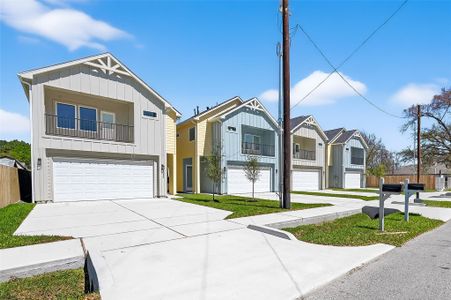 New construction Single-Family house 2026 Wavell St, Houston, TX 77088 - image