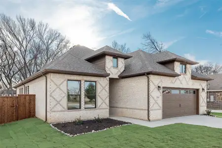New construction Single-Family house 2218 Water Crest Ln, Glenn Heights, TX 75154 - image