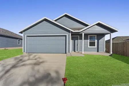 New construction Single-Family house 116 Ellendale Pl, Fredericksburg, TX 78624 plan Ramsey - image