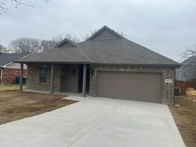 New construction Single-Family house 481 W Jefferson St, Van Alstyne, TX 75495 - image