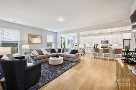 New construction Single-Family house 11009 N Commons Dr, Charlotte, NC 28213 - image 17