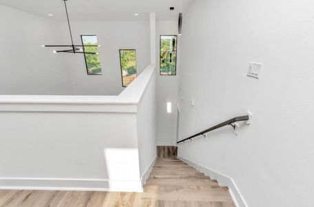 New construction Single-Family house 5609 Savyon Dr, Houston, TX 77091 - image