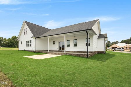 New construction Single-Family house 16 Winterwood Dr, Benson, NC 27504 Jasmine- photo 4 4