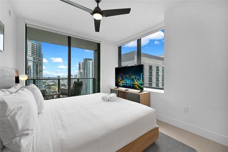 New construction Condo house 159 Ne 6Th St, Unit 3901, Miami, FL 33132 - image 6
