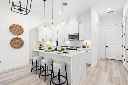 New construction Single-Family house 6419 Madrid St, Houston, TX 77021 - image 18