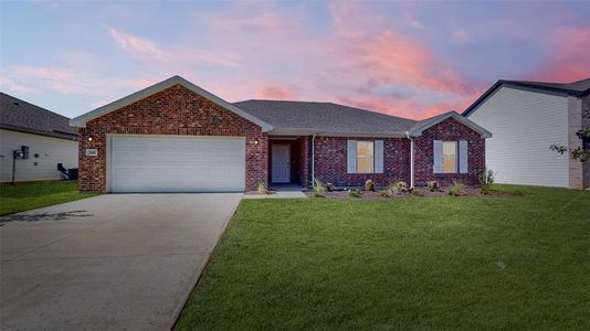 New construction Single-Family house 122 Cooper Dr, Cleburne, TX 76031 Arlington- photo 0