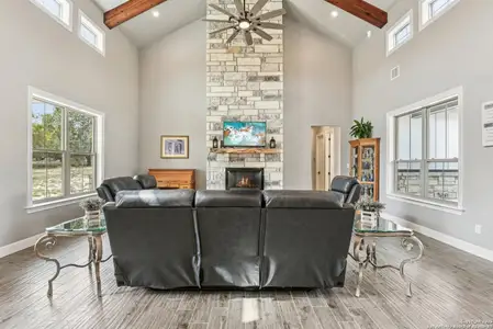 New construction Single-Family house 132 Wood Valley Dr, Adkins, TX 78101 - image 18