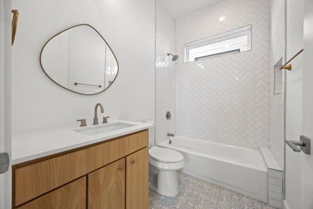 New construction Single-Family house 106 W Croslin St, Unit 1, Austin, TX 78752 - image 10