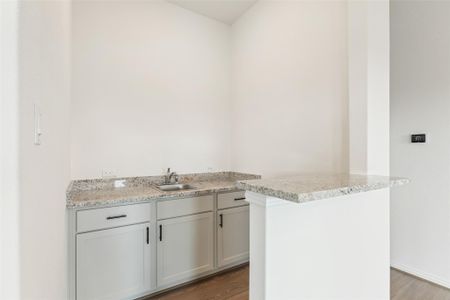 New construction Single-Family house 2801 Ruby Laurel Dr, Iowa Colony, TX 77583 plan Premier Series - Oleander - image 7