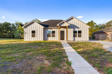 New construction Single-Family house 2913 Mildred St, Waco, TX 76706 - image
