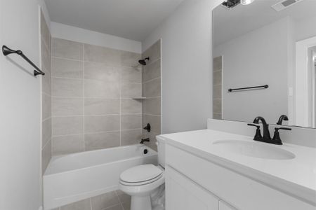 New construction Single-Family house 415 Rose St, Cleburne, TX 76033 plan Sherwood - image 13