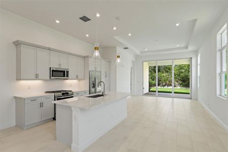 New construction Single-Family house 204 Se Via Sangro, Port St. Lucie, FL 34952 - image