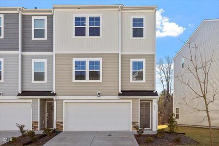 New construction Townhouse house 3025 Castle Loch Ln, Durham, NC 27703 - image