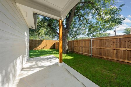 New construction Single-Family house 303 Live Oak Trl, Valley Mills, TX 76689 - image