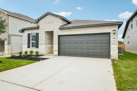 New construction Single-Family house 5559 Ennis Trce, San Antonio, TX 78253 plan Rio Grande (3010) - image