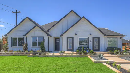 New construction Single-Family house 185 Teal St, Fredericksburg, TX 78624 plan The Irving - image