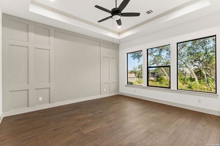 New construction Single-Family house 611 Parkview Pl, Canyon Lake, TX 78133 - image 18