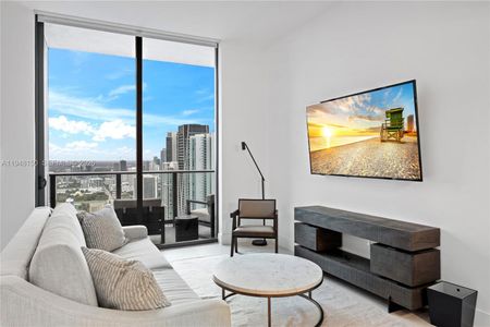 New construction Condo house 159 Ne 6Th St, Unit 5113, Miami, FL 33132 - image 3