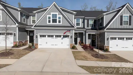 New construction Townhouse house 910 Prince Garrett Wy, Denver, NC 28037 - image