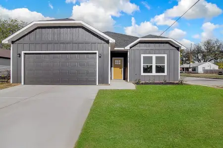 New construction Single-Family house 2711 Finley St, Fort Worth, TX 76111 - image