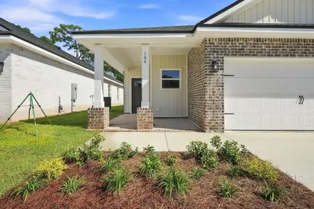 New construction Single-Family house 104 Horizon Wy, Crestview, FL 32536 plan Weston - image 3