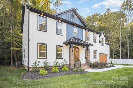 New construction Single-Family house 10405 Briarhurst Pl, Mint Hill, NC 28227 - image