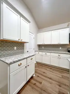 New construction Single-Family house 301 Cobble Stone Ct, Victoria, TX 77904 plan Addison - image 6