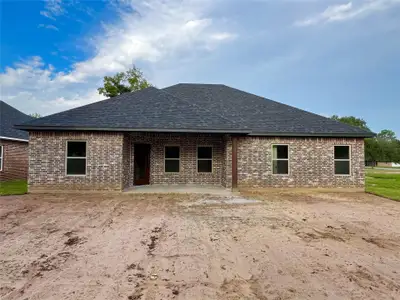 New construction Single-Family house 1003 S Anderson St, Angleton, TX 77515 - image