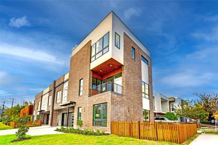 New construction Single-Family house 2336 N Carroll Avenue, Dallas, TX 75204 - photo 0