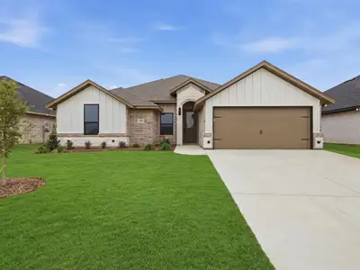 New construction Single-Family house 1360 Oleander Dr, Tolar, TX 76476 - image
