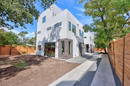 New construction Single-Family house 1175 Navasota St, Unit 2, Austin, TX 78702 - image