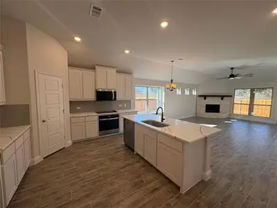 New construction Single-Family house 614 Kyle Dr, Tioga, TX 76271 - image 3