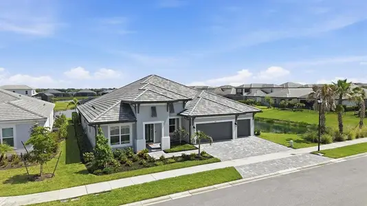 New construction Single-Family house 8532 Beechlake Ct, Sarasota, FL 34240 - image