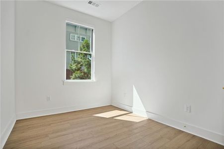 New construction Condo/Apt house 675 Drewry Street Northeast, Unit 302, Atlanta, GA 30306 - photo 14 14