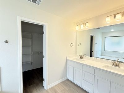 New construction Single-Family house 5310 Lassen Ln, Belton, TX 76513 - image 6