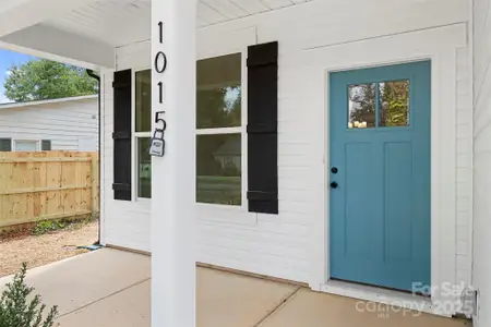 New construction Single-Family house 1015 Hoover St, Mount Holly, NC 28120 - image