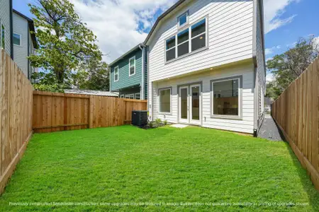 New construction Single-Family house 5527 Katy Fwy, Houston, TX 77007 - image 3