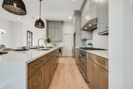 New construction Single-Family house 116 E 23Rd St, Houston, TX 77008 - image 17